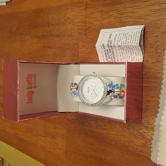 Rainbow Splash Rhinestone Face Metal Band Lady Katie Pop Watch - Picture 1 of 4
